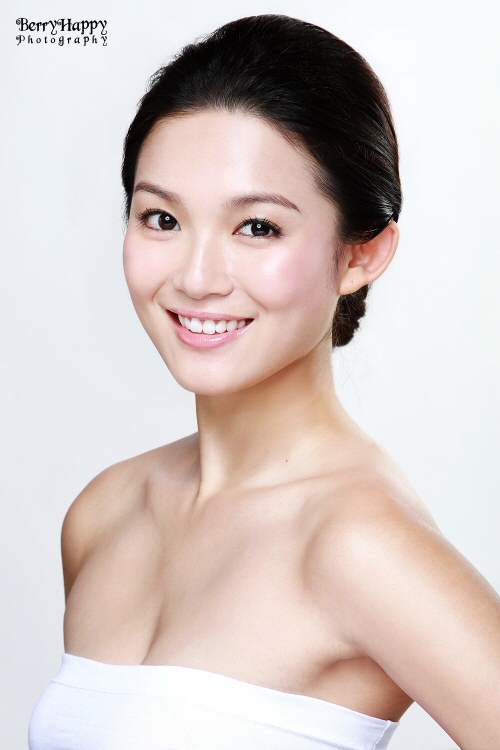 Cheryl Chou, Miss Universe Singapore 2016, for Beaute Hub